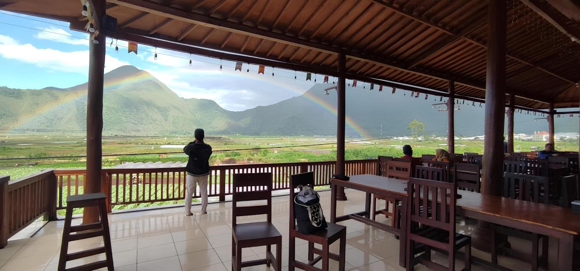 Teras Sawah Guest House Syariah ซัมบาลัง ลาวัง ภายนอก รูปภาพ