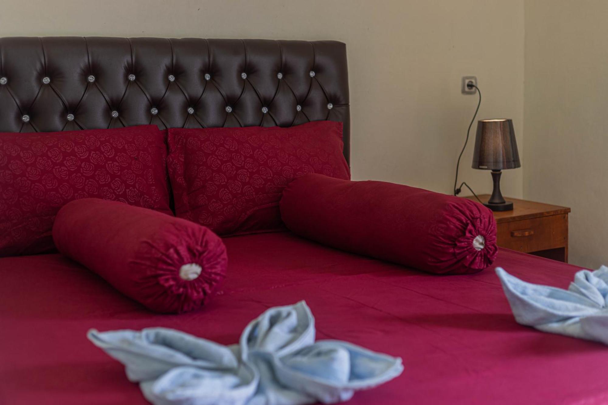 Teras Sawah Guest House Syariah ซัมบาลัง ลาวัง ภายนอก รูปภาพ