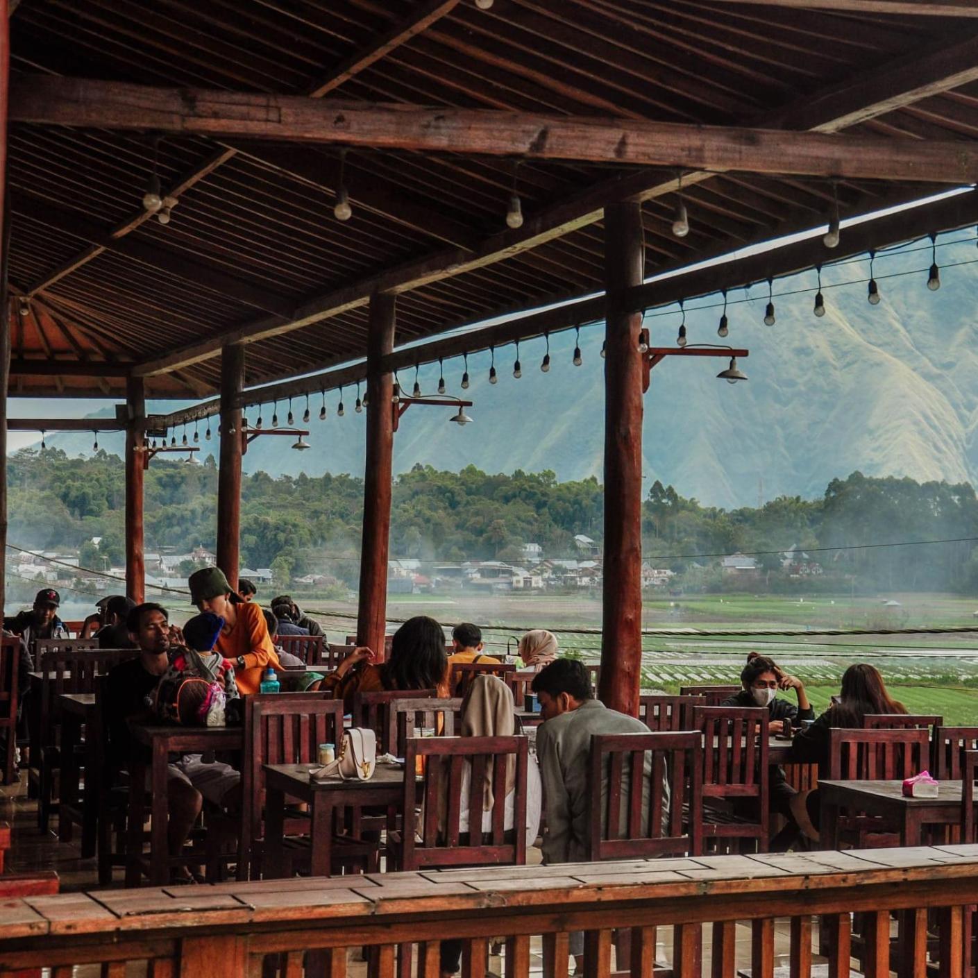 Teras Sawah Guest House Syariah ซัมบาลัง ลาวัง ภายนอก รูปภาพ